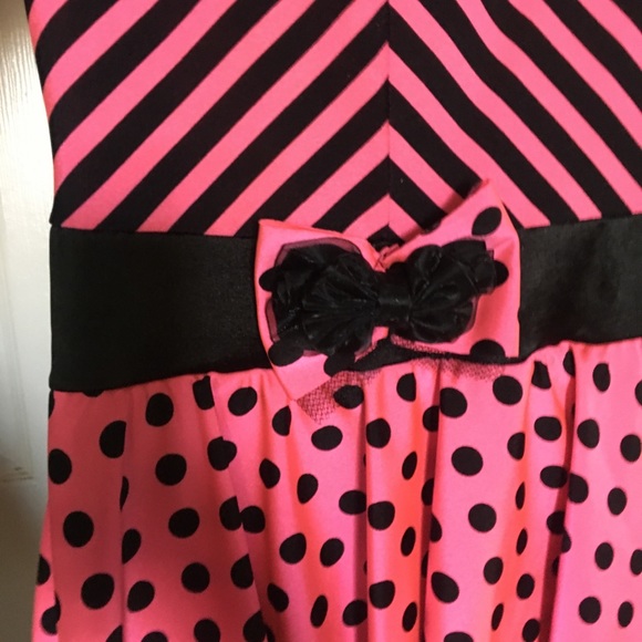 Curtain Call Children’s Costume - Picture 5 of 9